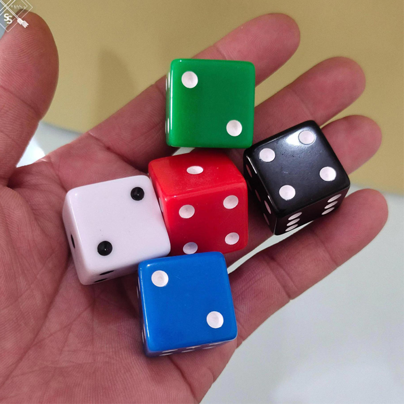 Kostki D6 Kwadratowe 25MM z Cy – Party Games Animals recenzja i cena